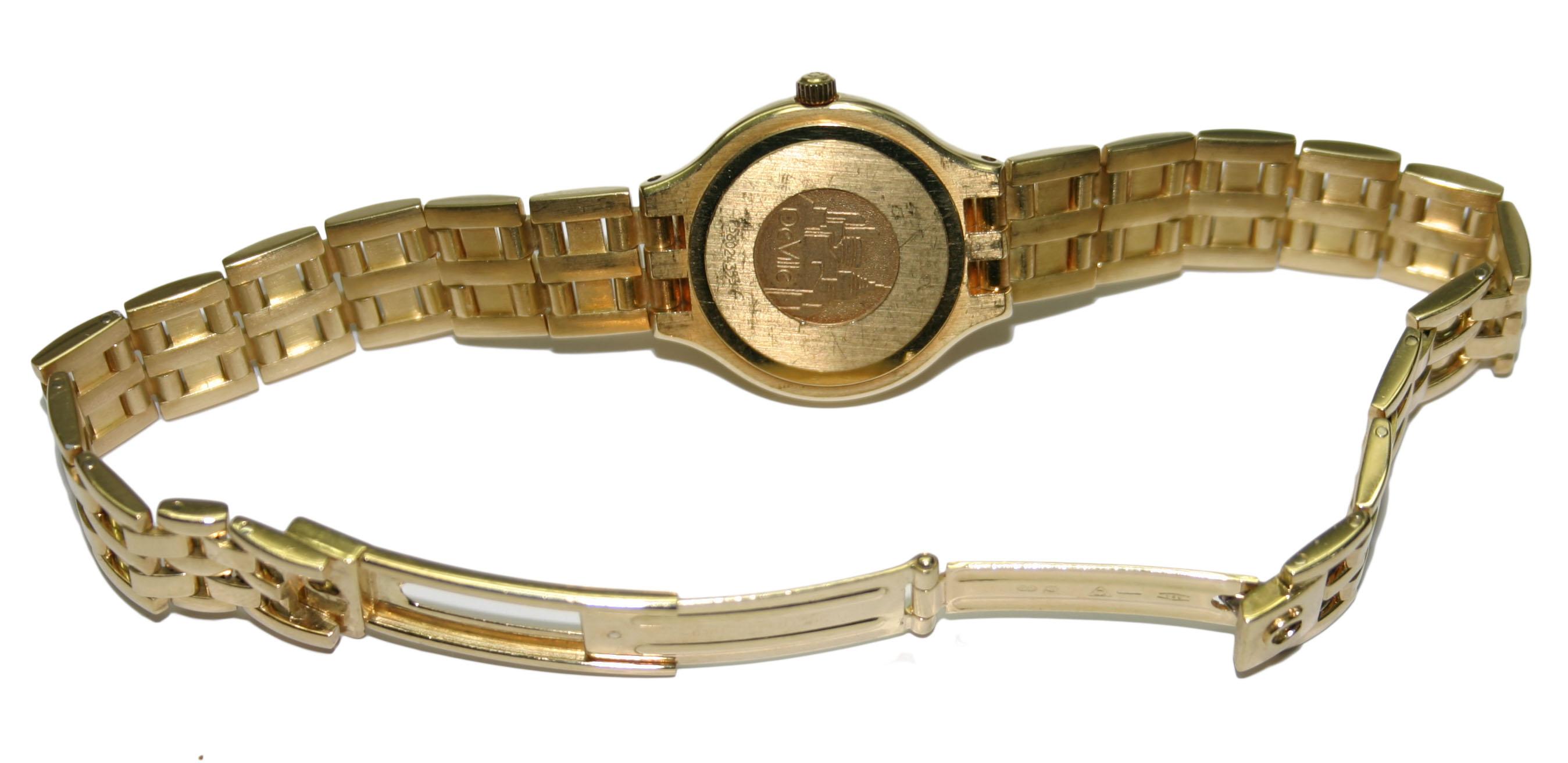 Women's or Men's 18 Karat Yellow Gold Omega Womens Wristwatch Fits Wrist