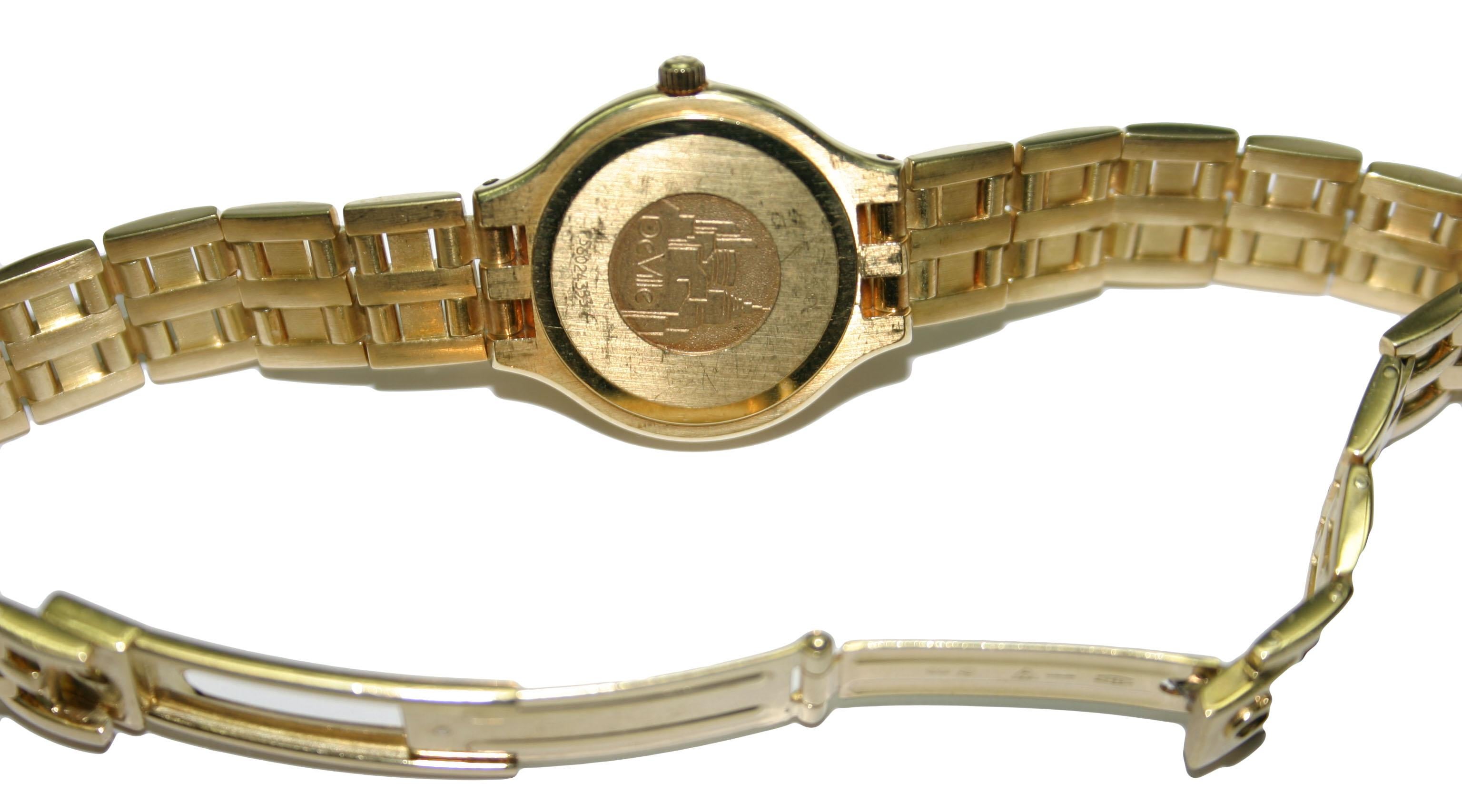 18 Karat Yellow Gold Omega Womens Wristwatch Fits Wrist 1