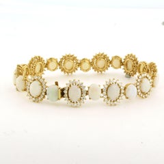 18k Yellow Gold Opal and Diamond Bracelet, 5.00ct, 20.5cm Long
