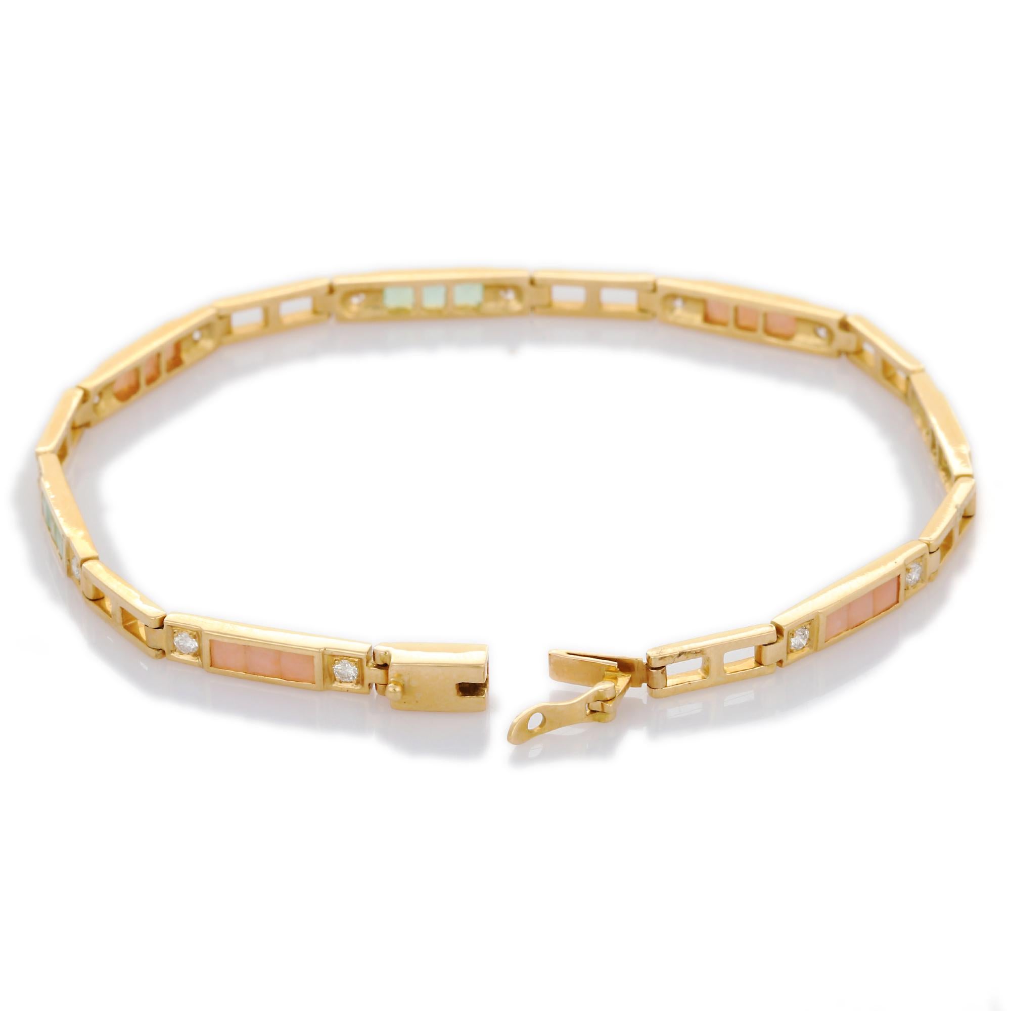 Taille carrée Bracelet moderne en or jaune massif 18 carats avec opales et diamants en vente