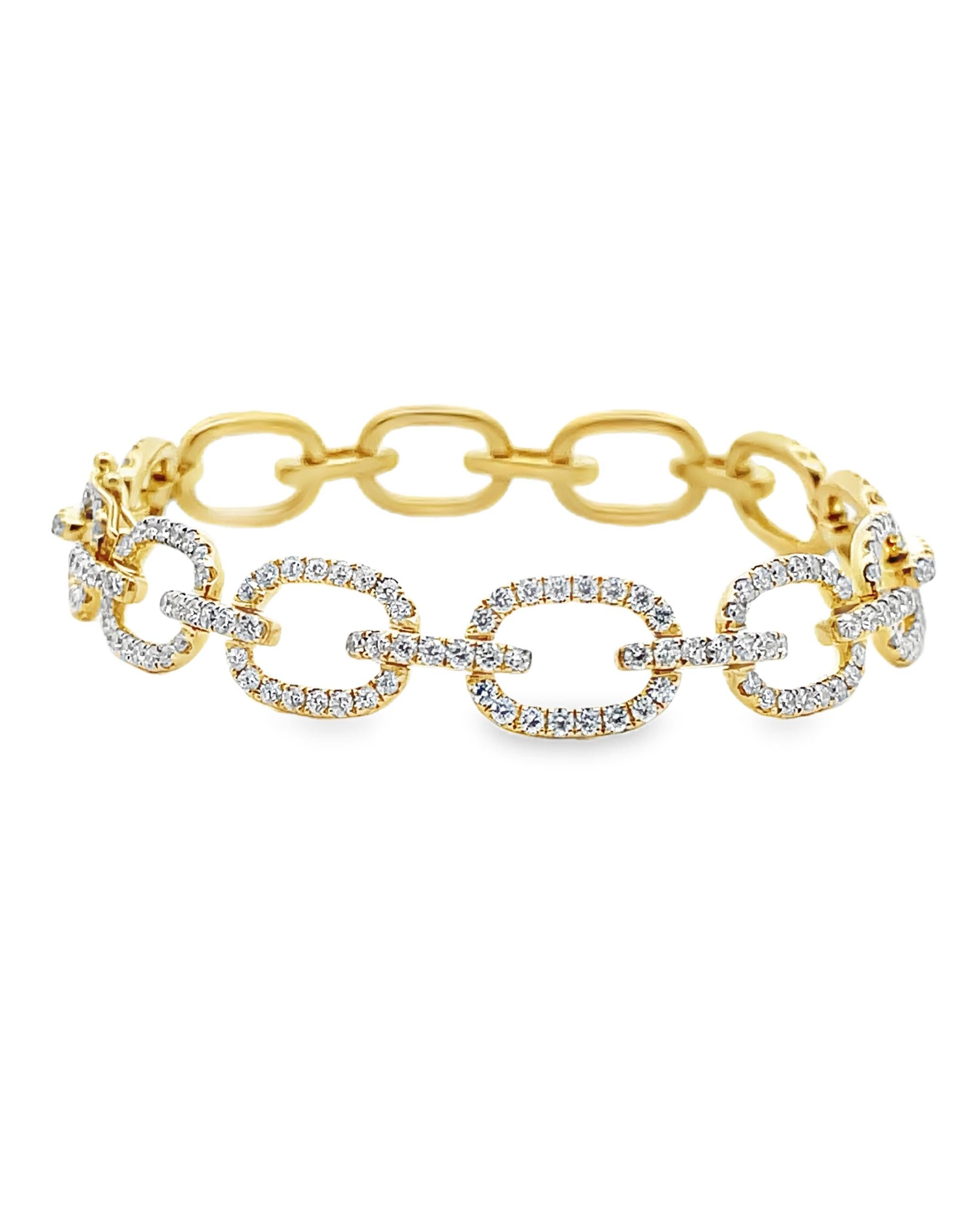 Round Cut 18K Yellow Gold Open Link Diamond Bracelet For Sale