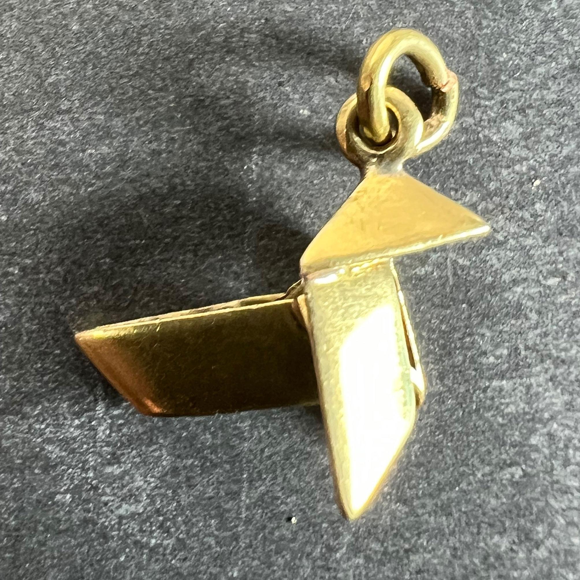 Pendentif breloque Origami en or jaune 18 carats Unisexe en vente