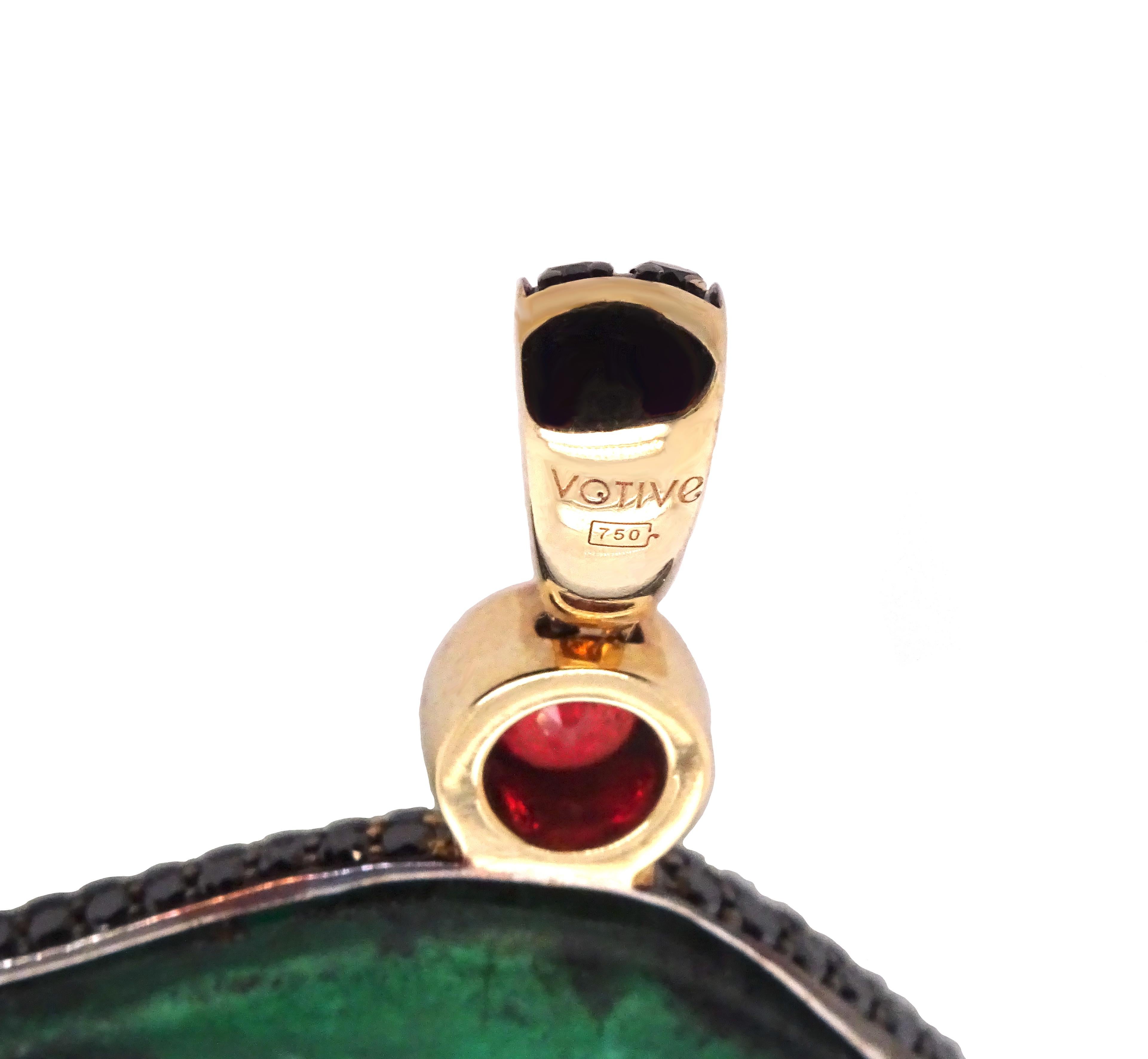 Round Cut 18K Yellow Gold Original Sin Pendant with Emeralds, Diamonds and Sapphires For Sale