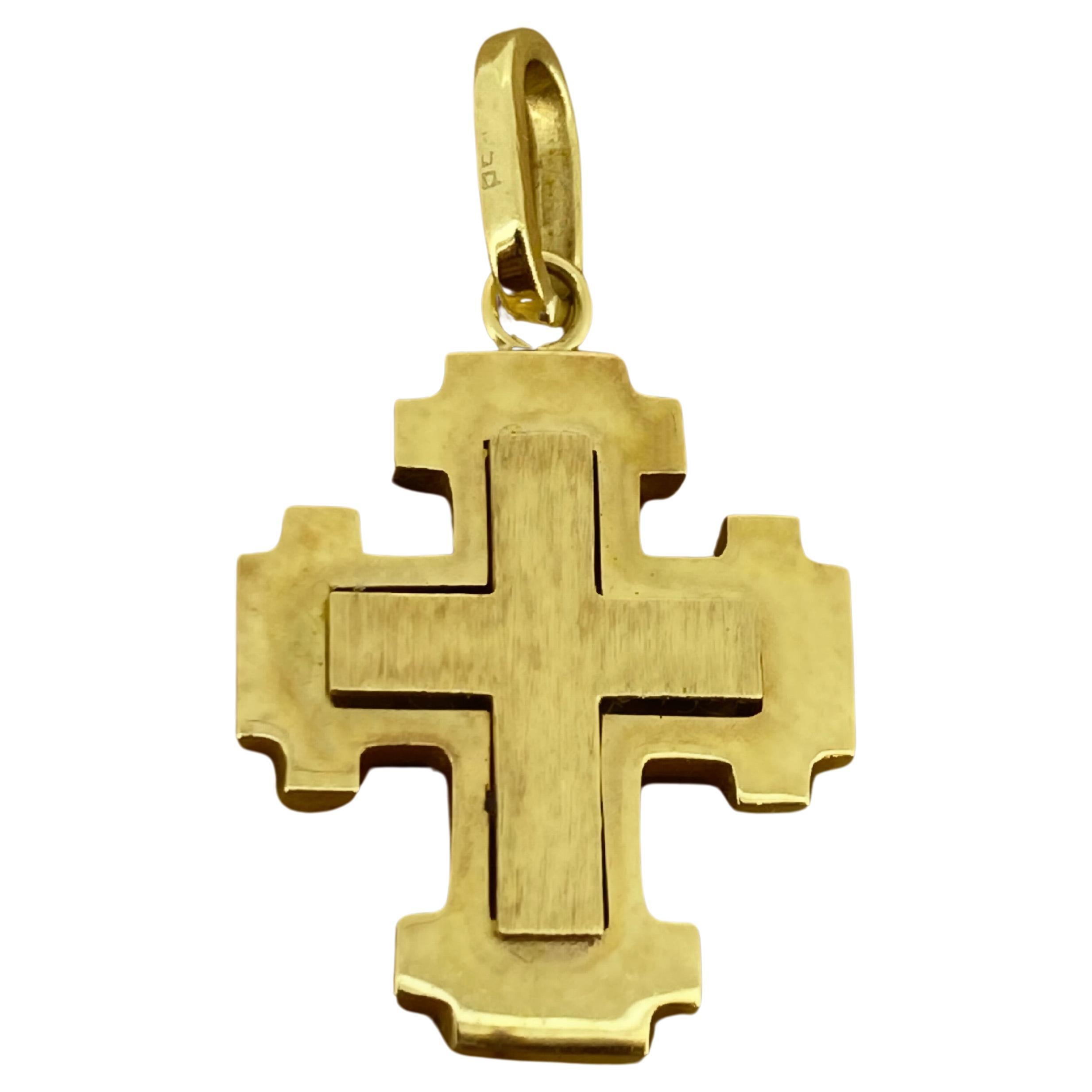 18K Yellow Gold Orthodox Cross / Crucifix Pendant, Europe c1970's. For Sale