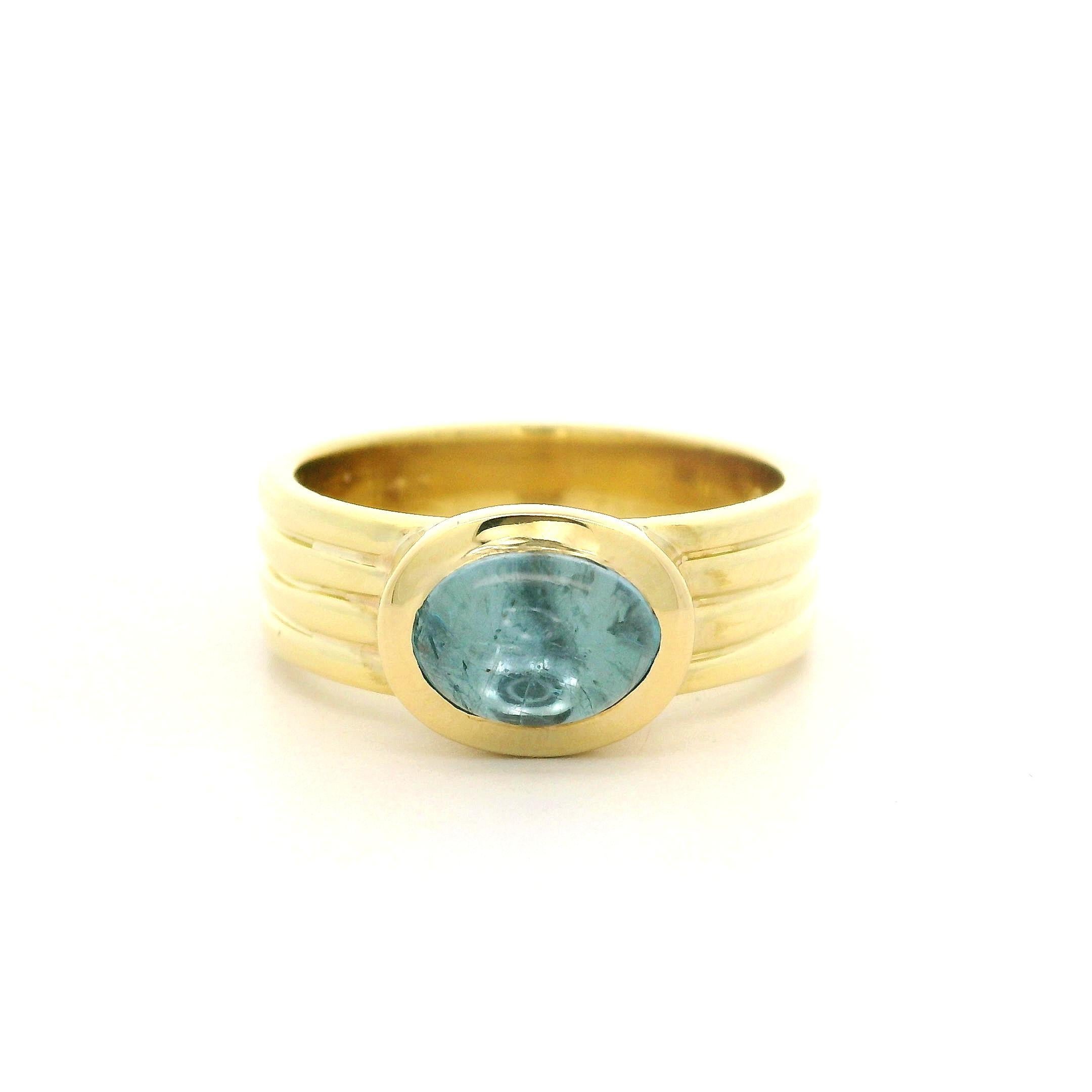 Bague solitaire en or jaune 18 carats avec aigue-marine cabochon ovale, taille 6,5 7