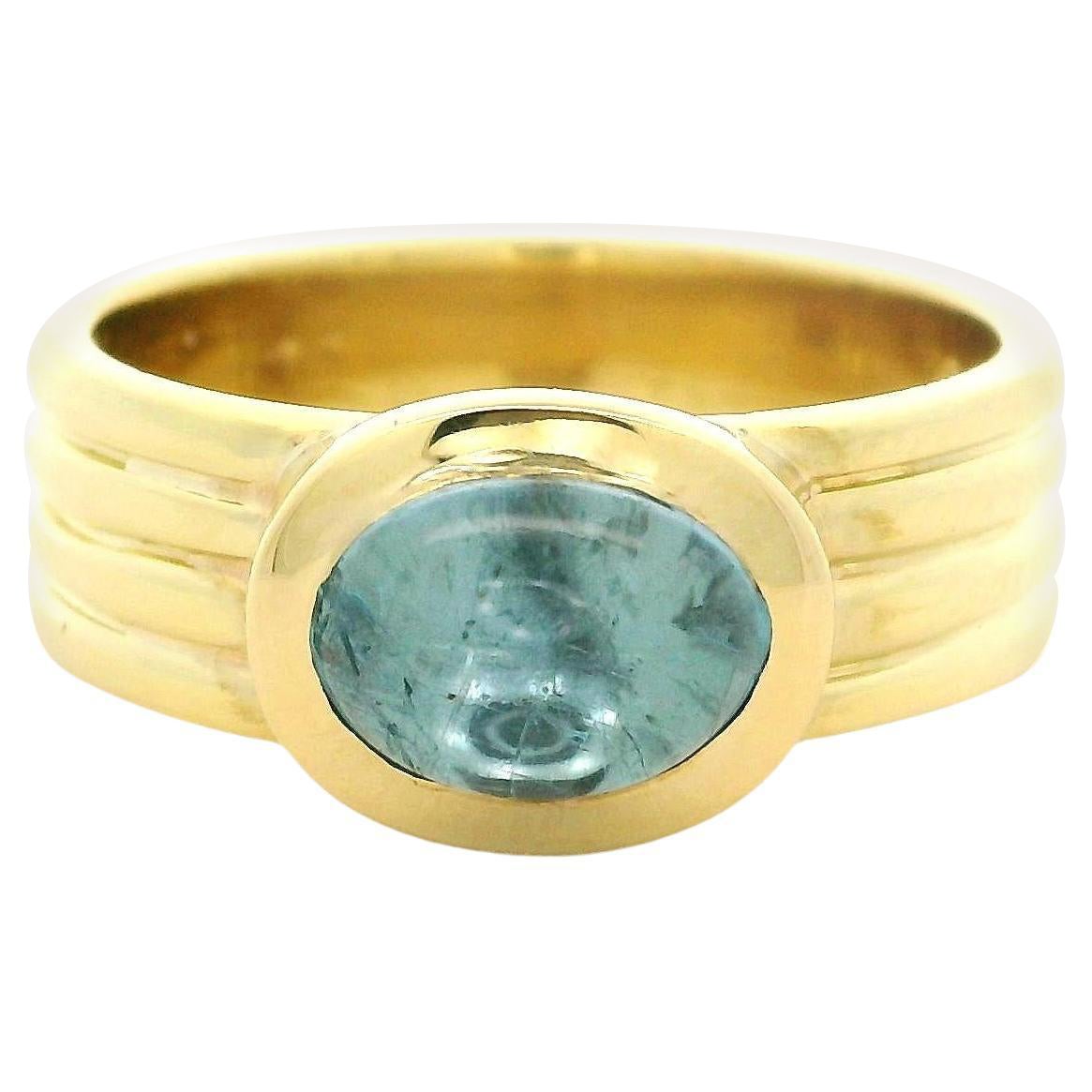 18 Karat Gelbgold Oval Cabochon Aquamarin Solitär Grooved Band Ring Größe 6,5
