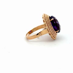 18K Yellow Gold Oval Checkerboard Amethyst Ring 7.10 Carat Purple Statement Ring