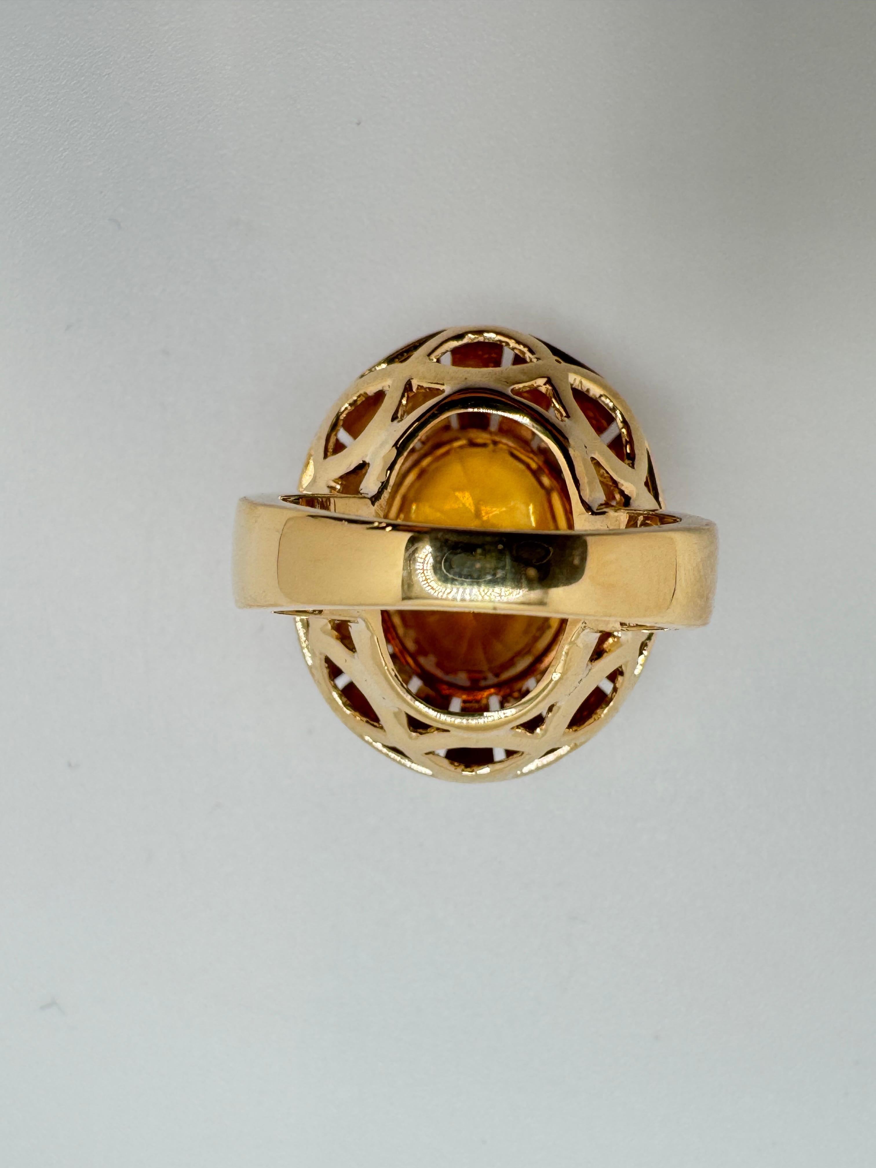 18K Yellow Gold Oval Citrine Free-Form Statement Ring – Size 6.25” in vendita 1