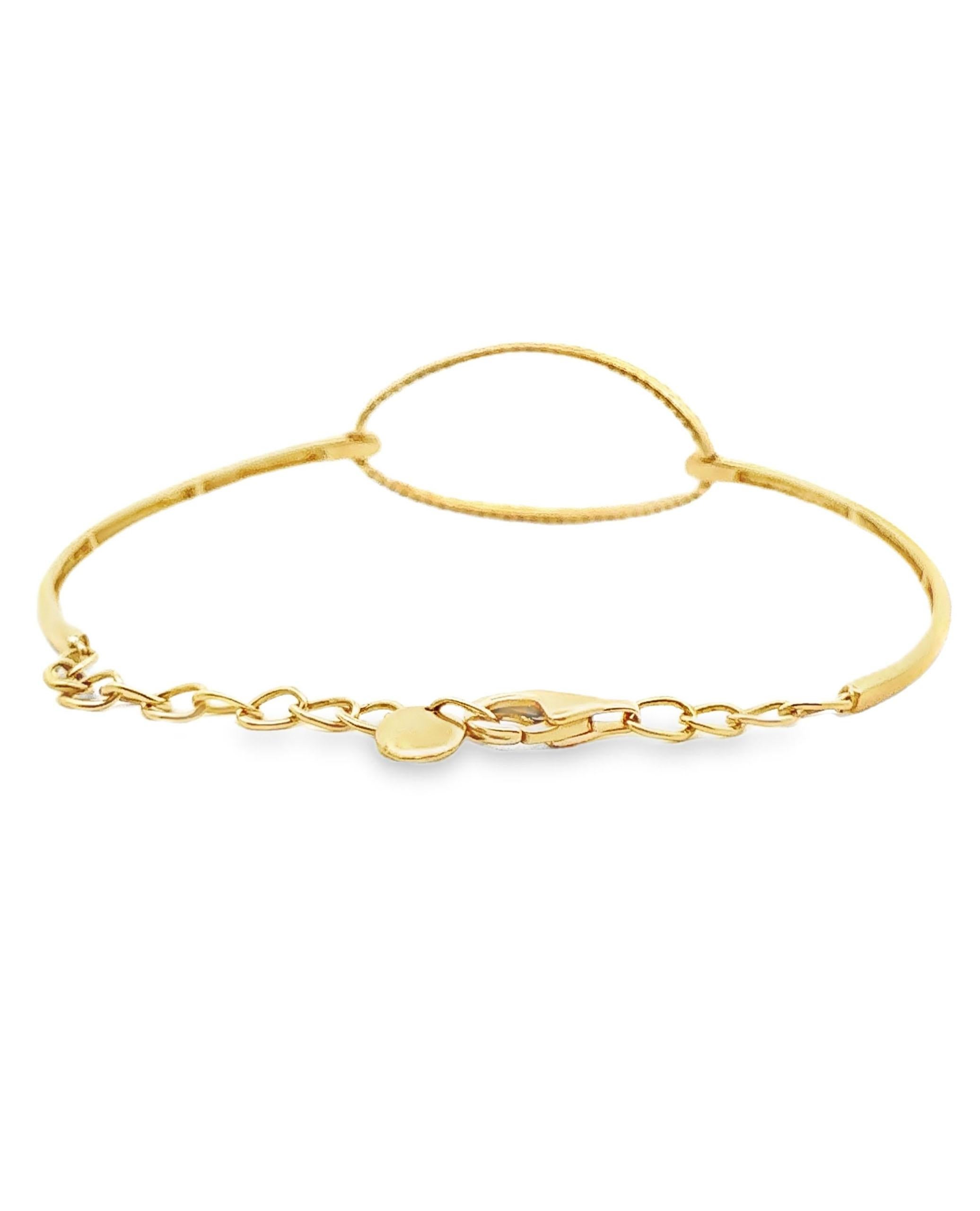 Contemporain Bracelet en or jaune 18K avec diamant ovale en vente