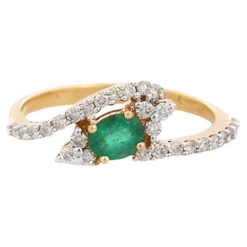 18K Yellow Gold Oval Shaped Emerald and Diamond Ring 