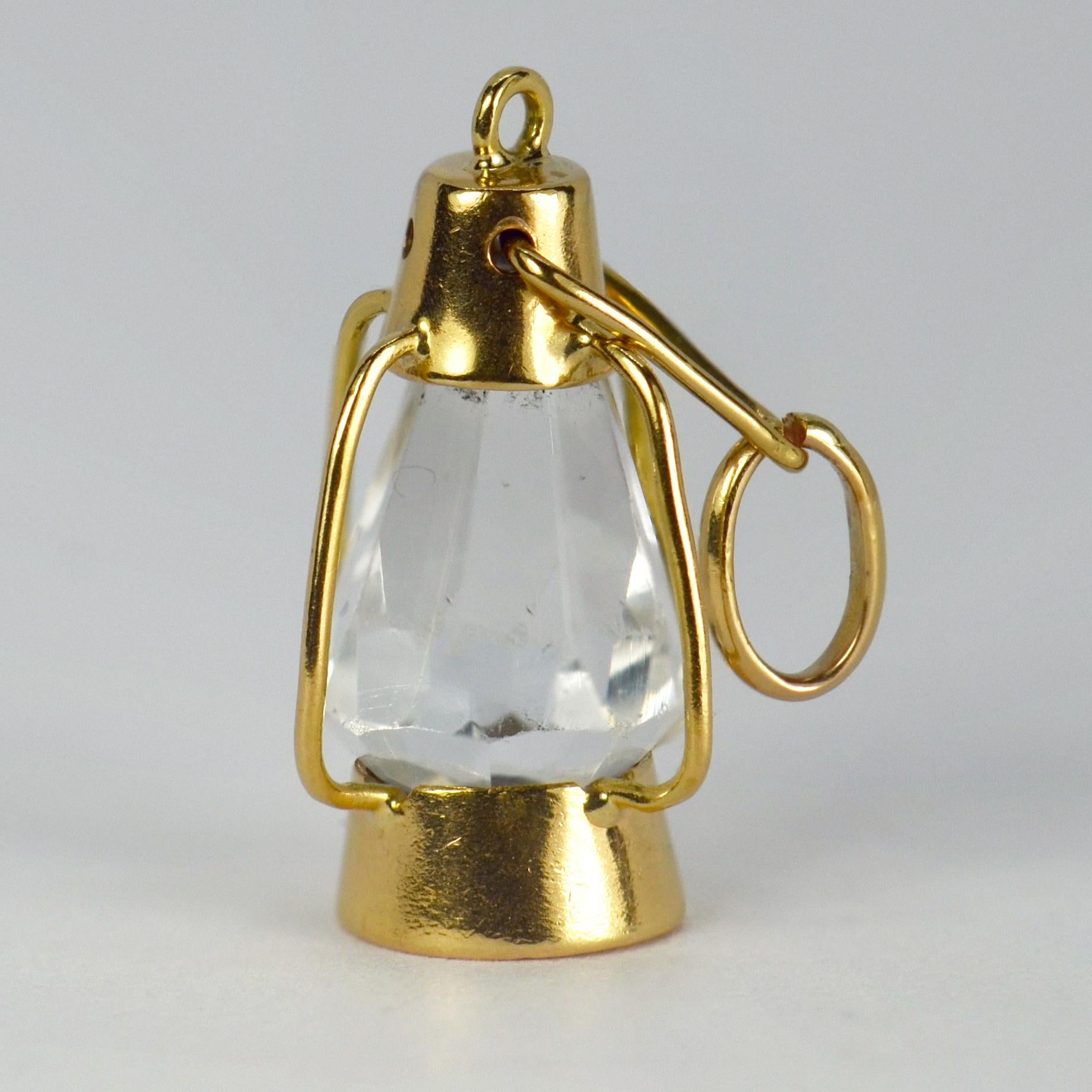 18 Karat Yellow Gold Paste Lantern Charm Pendant In Good Condition For Sale In London, GB