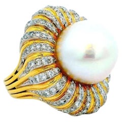 18K Yellow Gold Pave & Baroque Pearl Ring