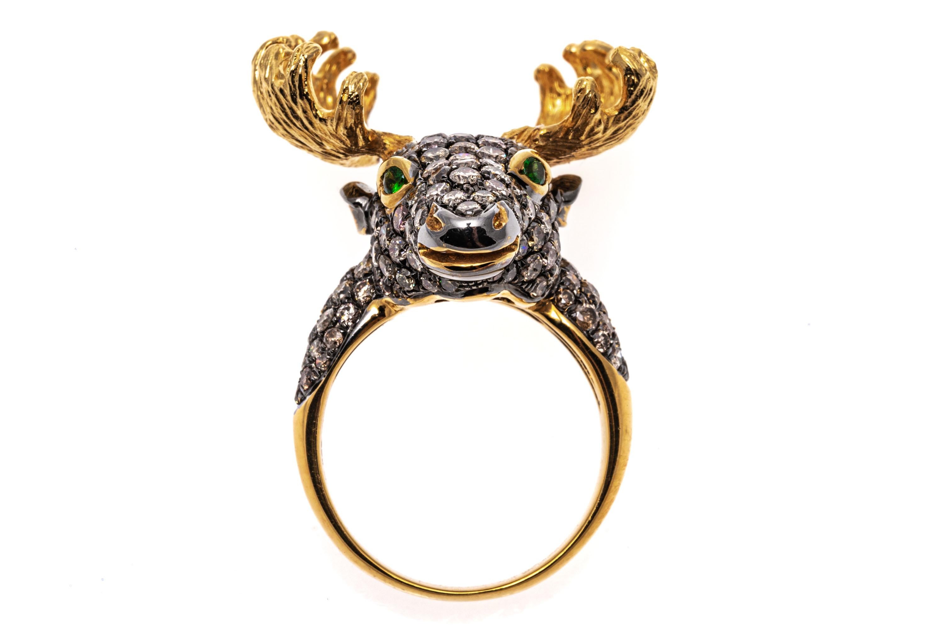 Contemporary 18k Yellow Gold Pave Cognac Diamond Moose Head Ring, App. 2.08 TCW For Sale