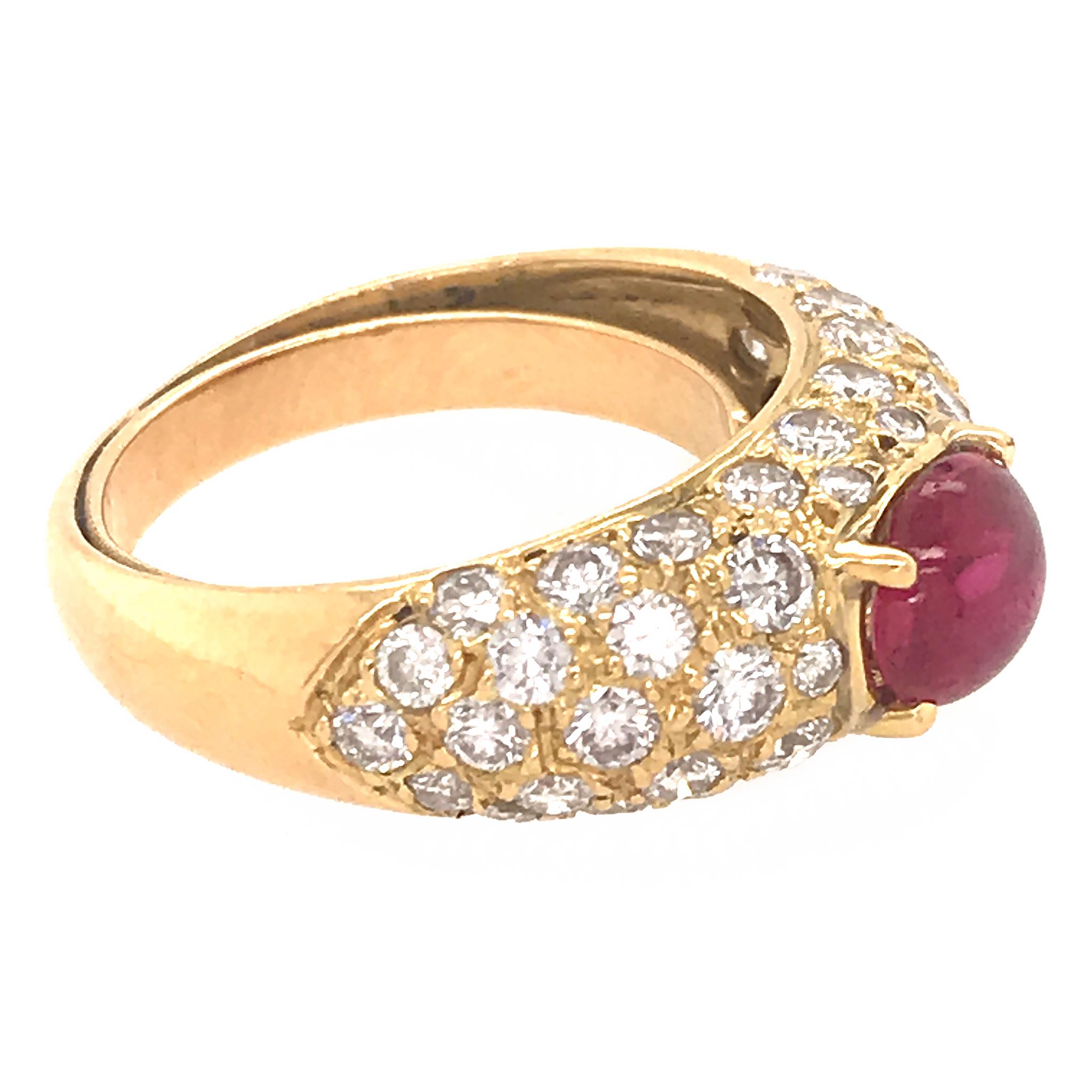 18 Karat Yellow Gold Pave Diamond and Ruby Cabochon Ring For Sale 1