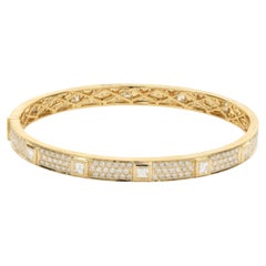 Memory-Armreif aus 18 Karat Gelbgold mit Diamanten im Asscher-Schliff und Pavé-Diamanten