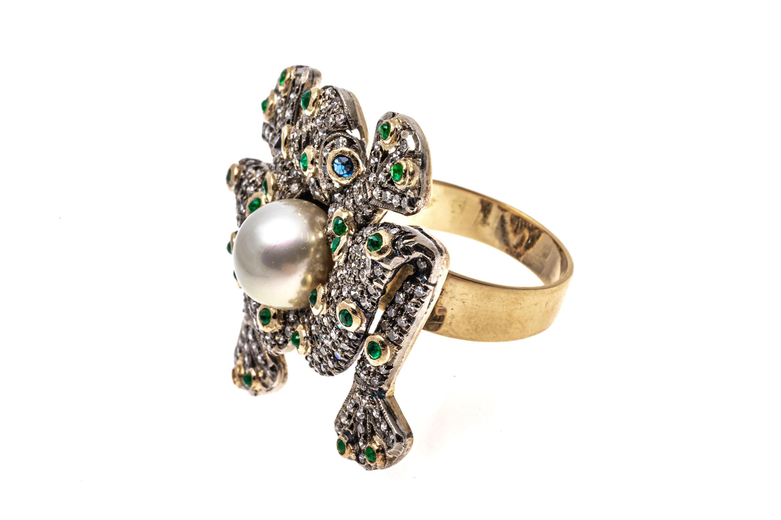 18k Yellow Gold Pave Set Diamond, Emerald and Cultured Pearl Frog Ring For Sale 3