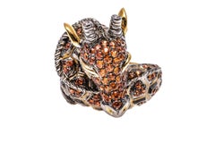 18k Yellow Gold Pave Set Topaz Patterned Figural Giraffe Ring