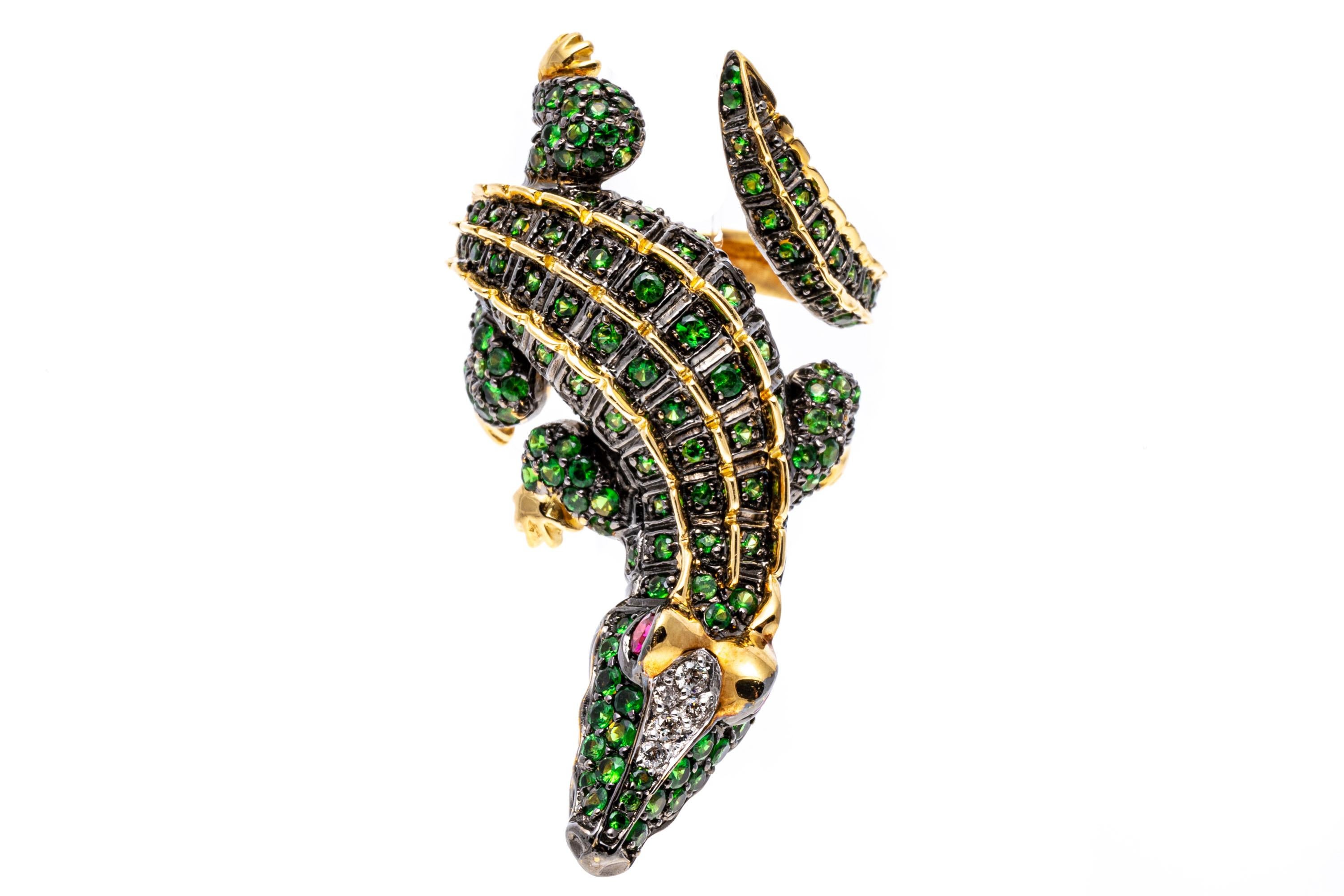 Contemporary 18k Yellow Gold Pave Tsavorite and Diamond Crocodile Bypass Ring For Sale