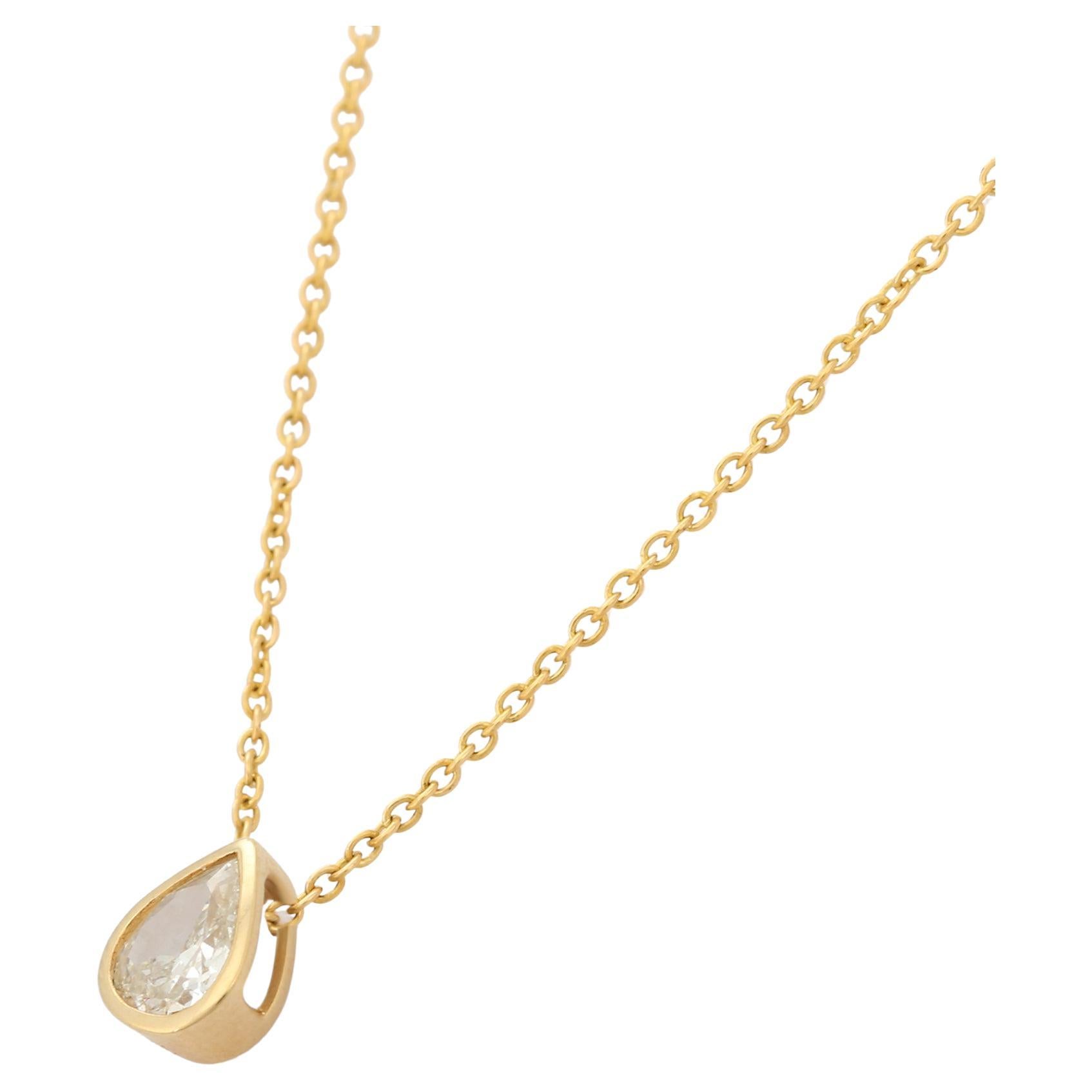 18 Karat Gelbgold Everyday Birnen-Diamant Solitär-Halskette für Mädchenfriend im Angebot
