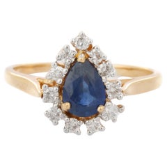 18K Yellow Gold Magnificent Pear Sapphire Engagement Ring Mounted with Diamonds
