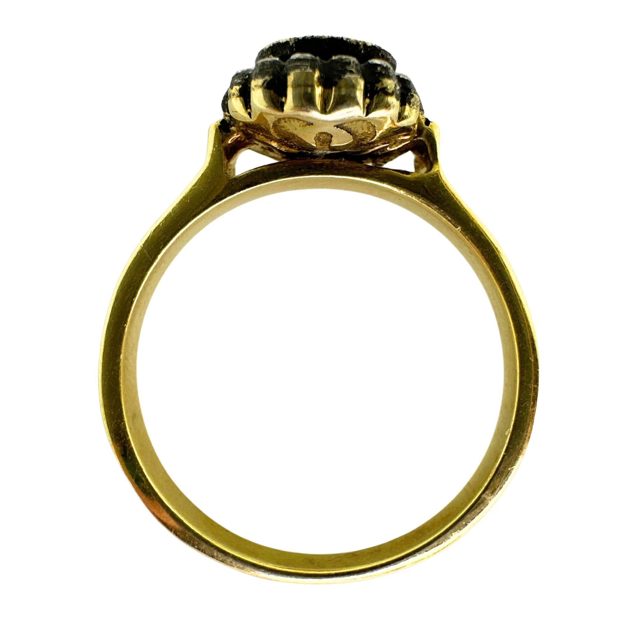Taille rose Bague en or jaune 18 carats avec diamants taille rose en forme de poire en vente