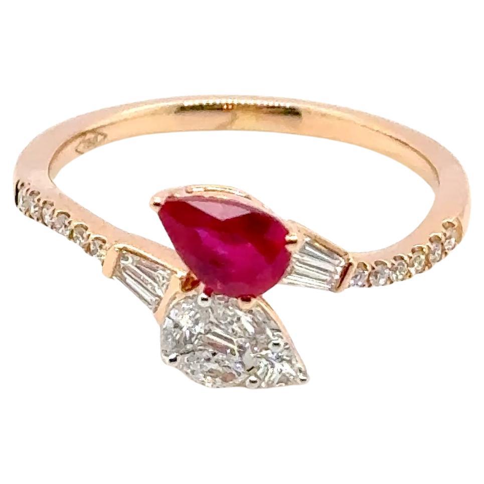 18k Yellow Gold Pear-shaped Ruby Cts 0.58 Diamond Halo Engagement Ring For Sale