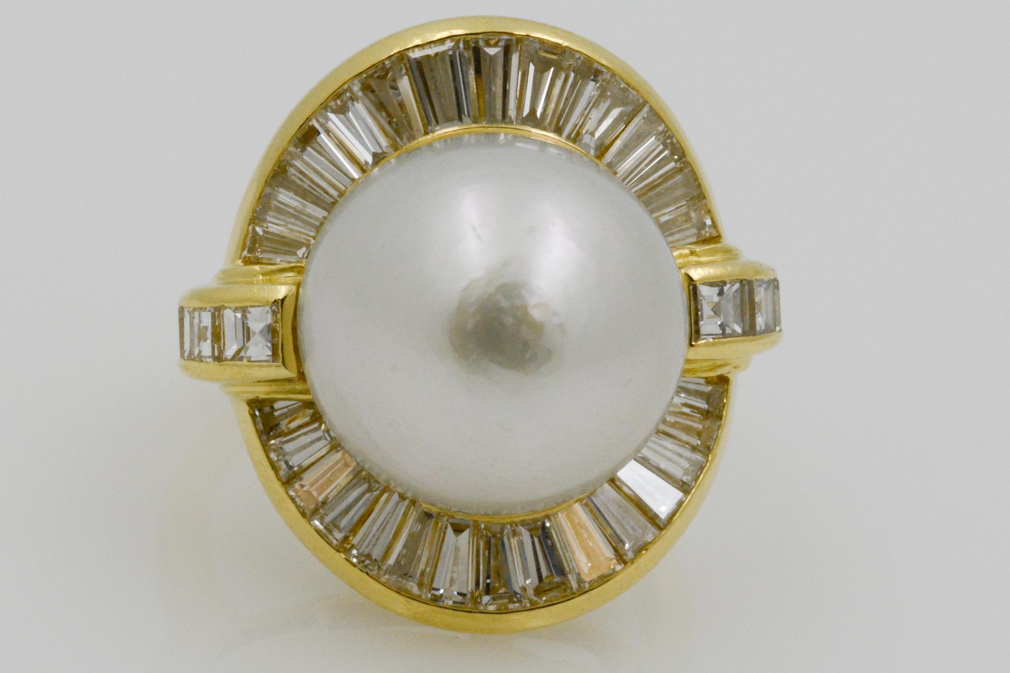 Modern 18 Karat Yellow Gold Pearl and Diamond Ring