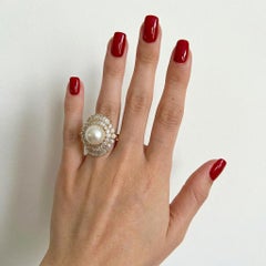 18K Yellow Gold Pearl Diamond Cocktail Ring