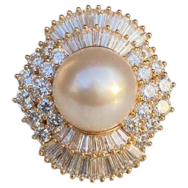 Bague cocktail en or jaune 18K avec perles et diamants