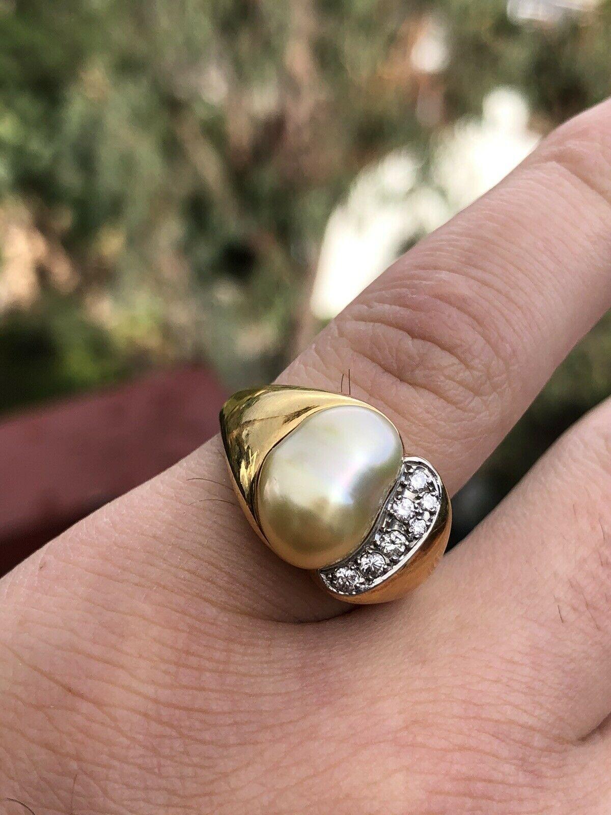 18 Karat Yellow Gold Pearl and Diamond Ring 0.17 Carat 9.7g 1