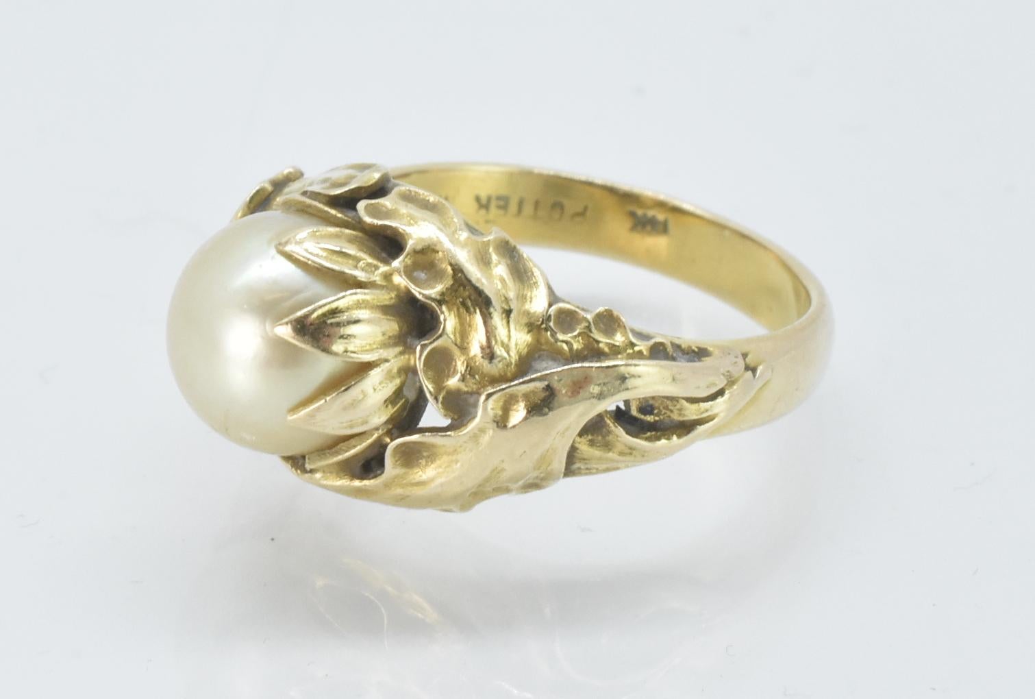 14K Yellow Gold Pearl Ring by Potter & Mellen In Good Condition For Sale In Toledo, OH