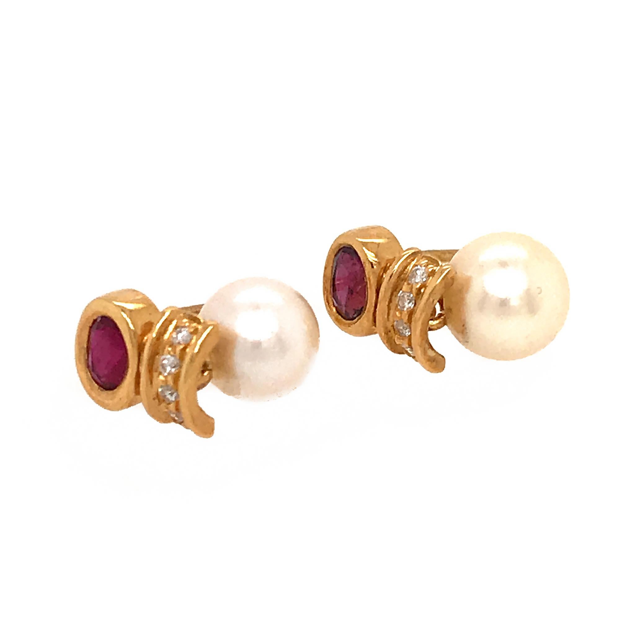 18 Karat Yellow Gold Pearl, Ruby and Diamond Earrings In Excellent Condition In New York, NY