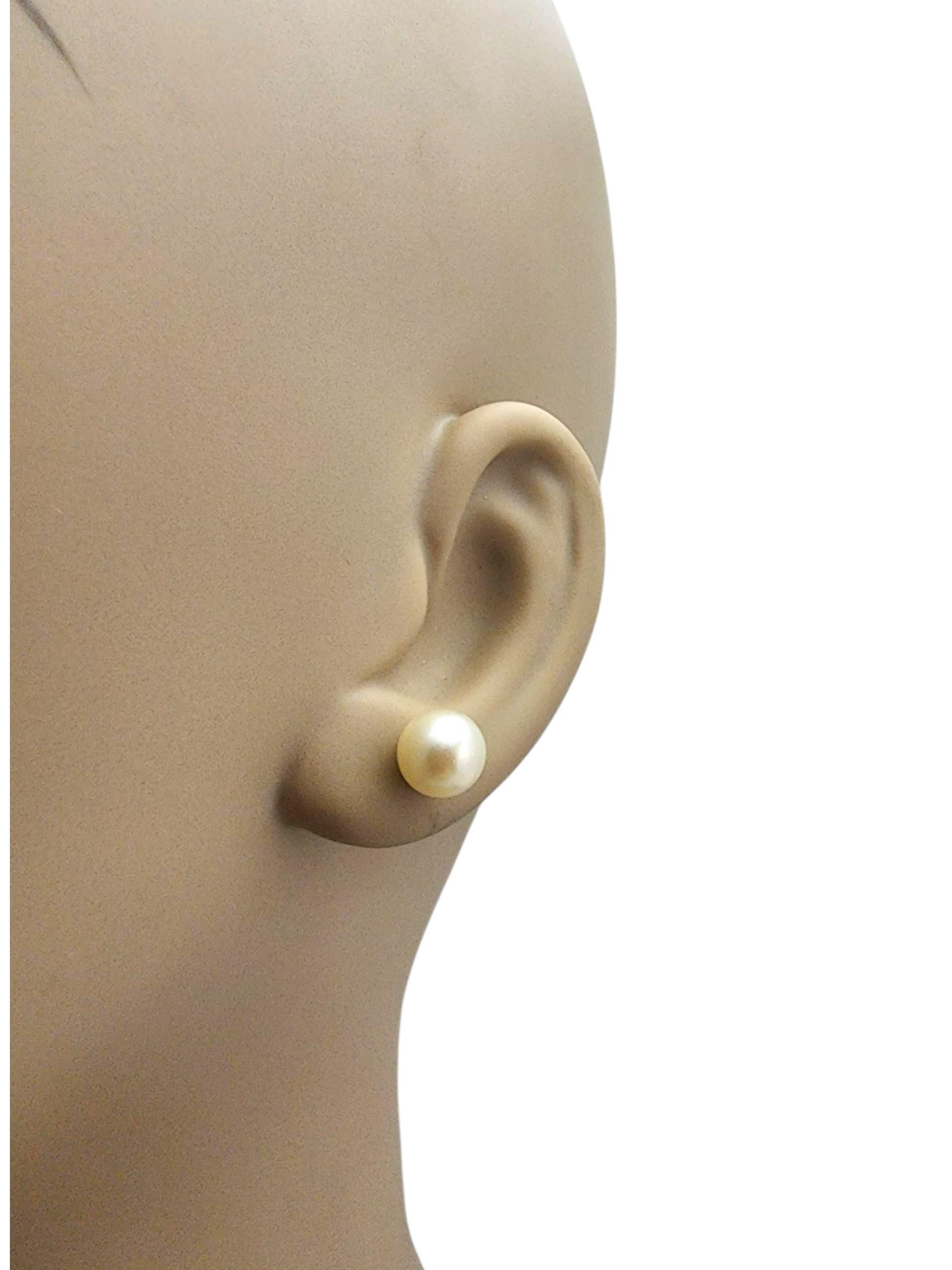18K Yellow Gold Pearl Stud Earrings #22882 For Sale 4