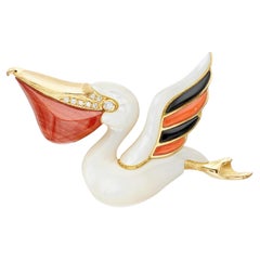 18k Yellow Gold Pelican Brooch