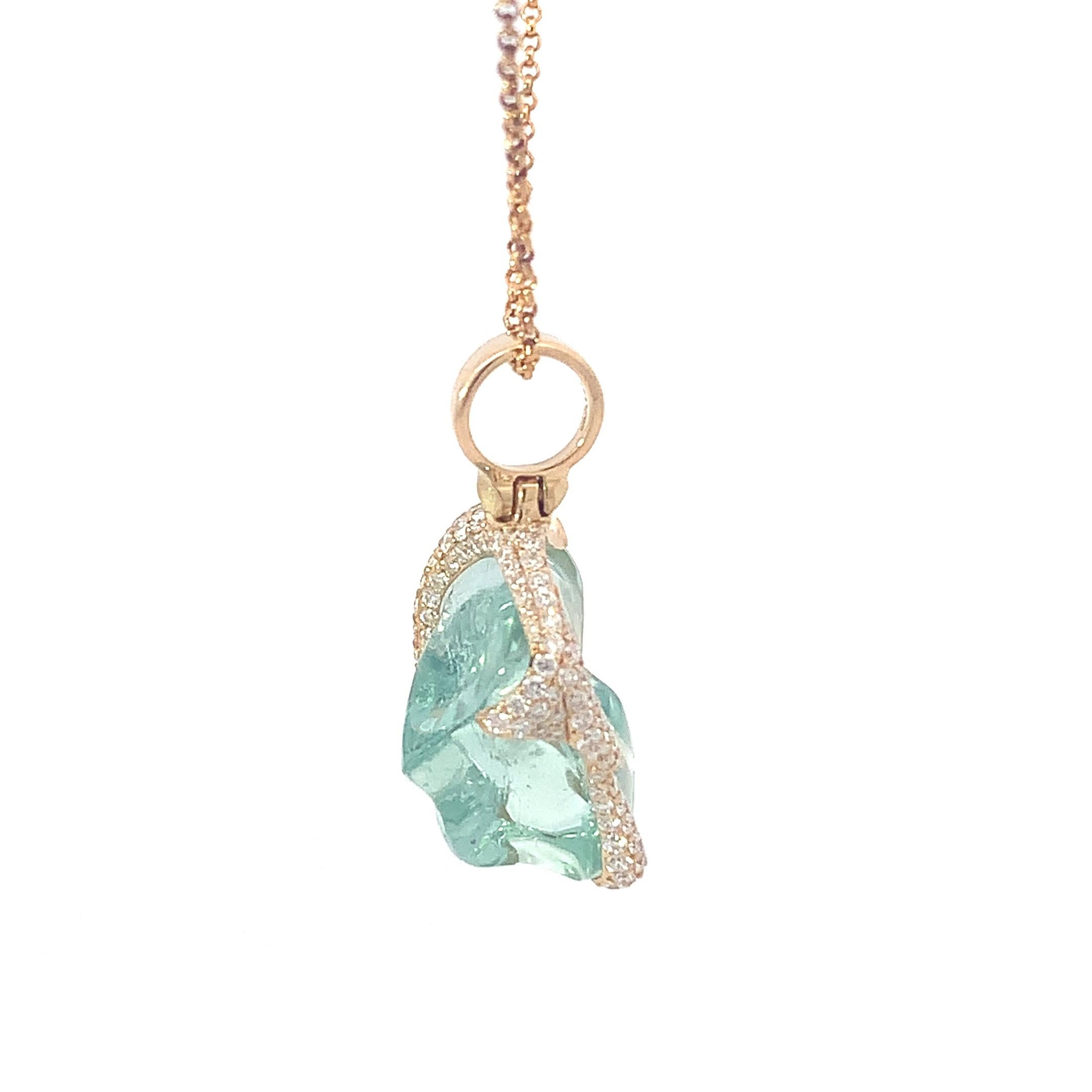 Round Cut 18K Yellow Gold Pendant White Diamond and Aquamarine For Sale