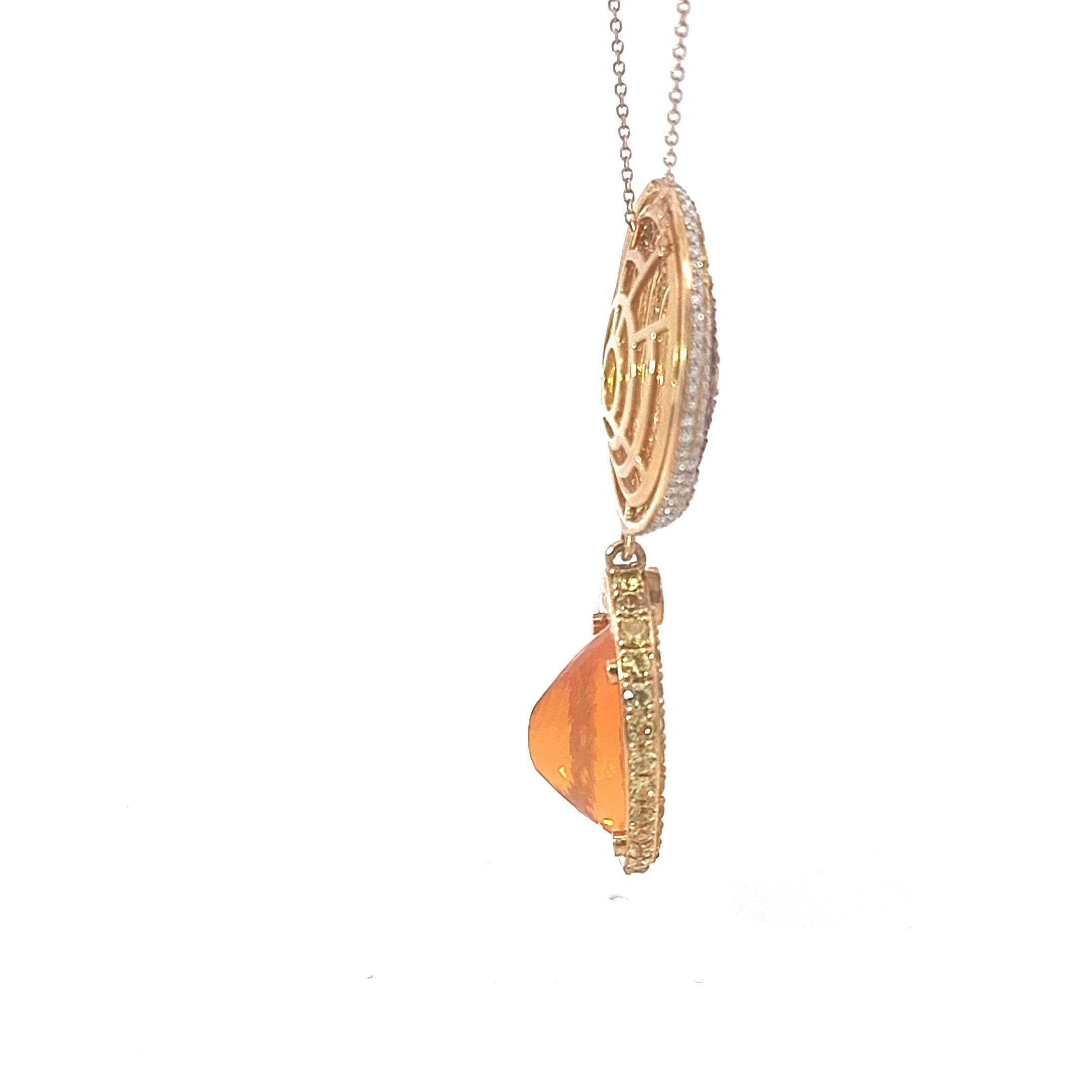 Pendentif en or jaune 18K Diamant blanc Saphirs Tsavorite et Opale Feu en vente 6