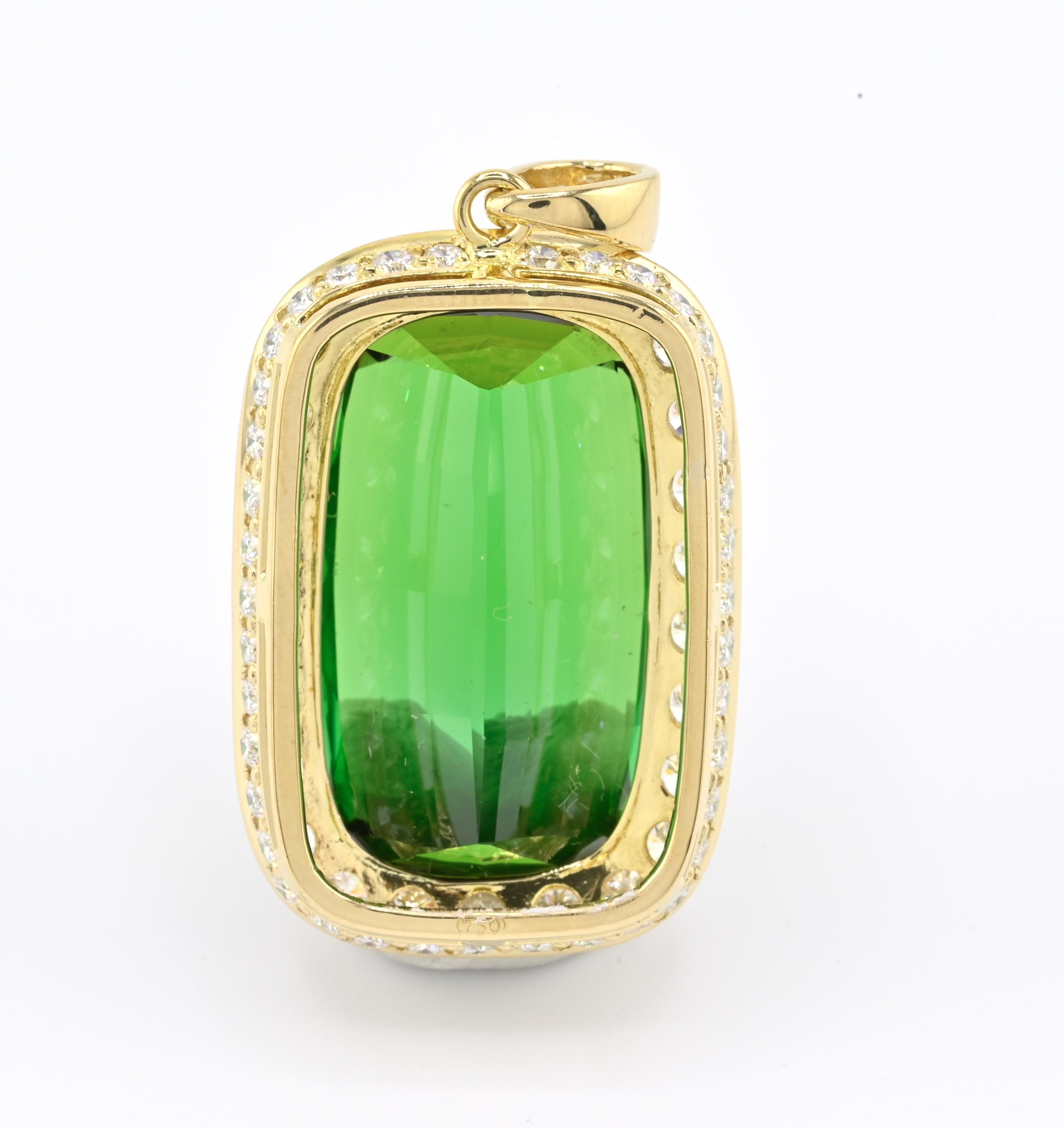 Pendentif en or jaune 18 carats avec tourmaline de 26,51 carats et diamants de 2,25 carats Bon état - En vente à Media, PA