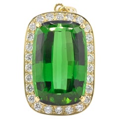 Pendentif en or jaune 18 carats avec tourmaline de 26,51 carats et diamants de 2,25 carats