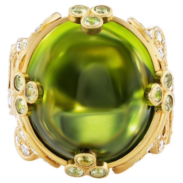 Bague en or jaune 18 carats, péridot, grenat et diamant par Paula Crevoshay