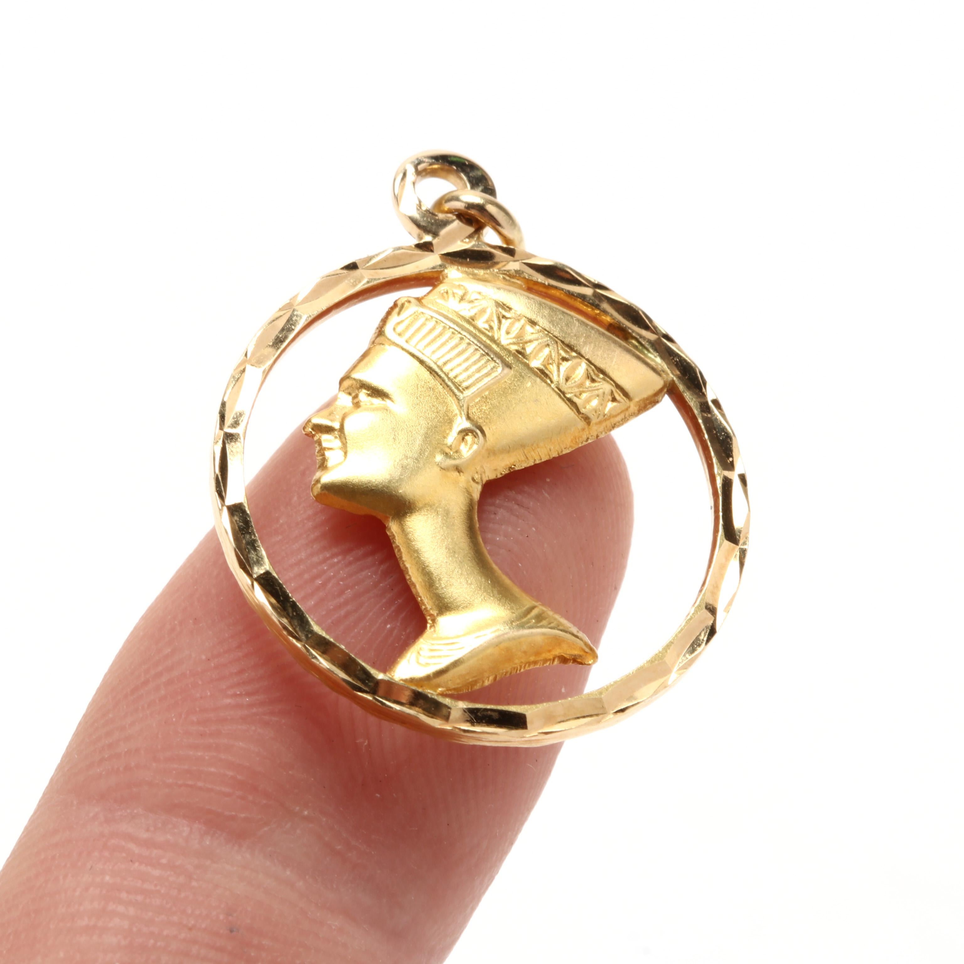 nefertiti gold pendant