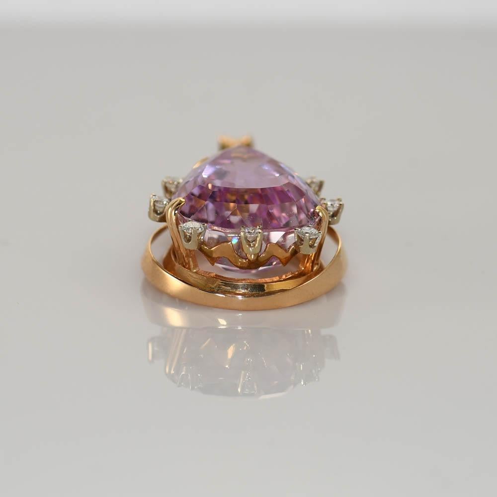 18K Yellow Gold Pink Kunzite and Diamond Pendant 13.3g In Excellent Condition In Laguna Beach, CA