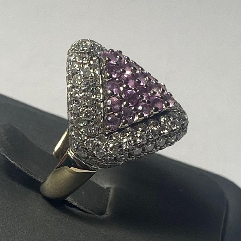 Bague de cocktail en or jaune 18K saphir rose et diamant 12,5g en vente 1