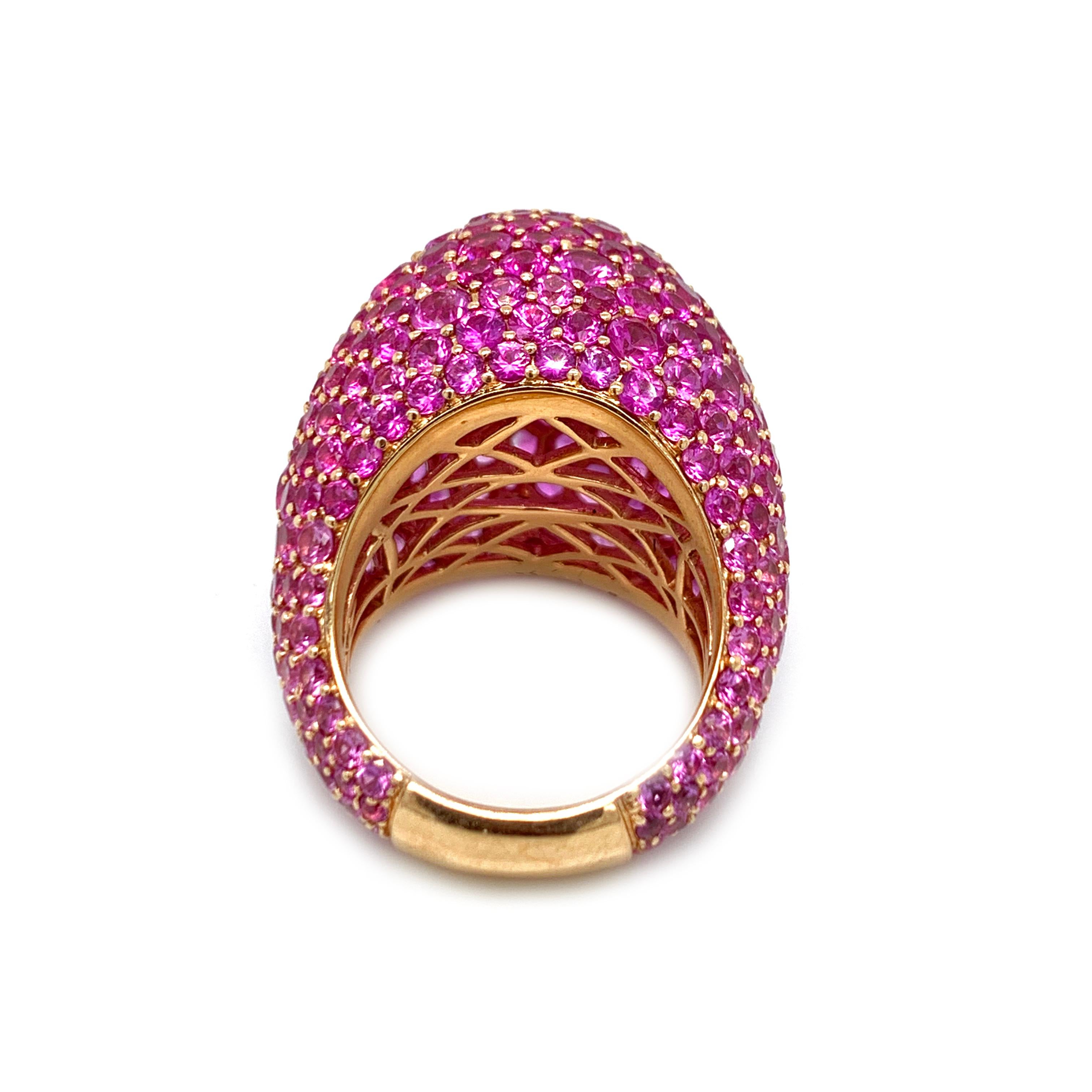 Women's or Men's 18 Karat Yellow Gold Pink Sapphire Dome Ring For Sale