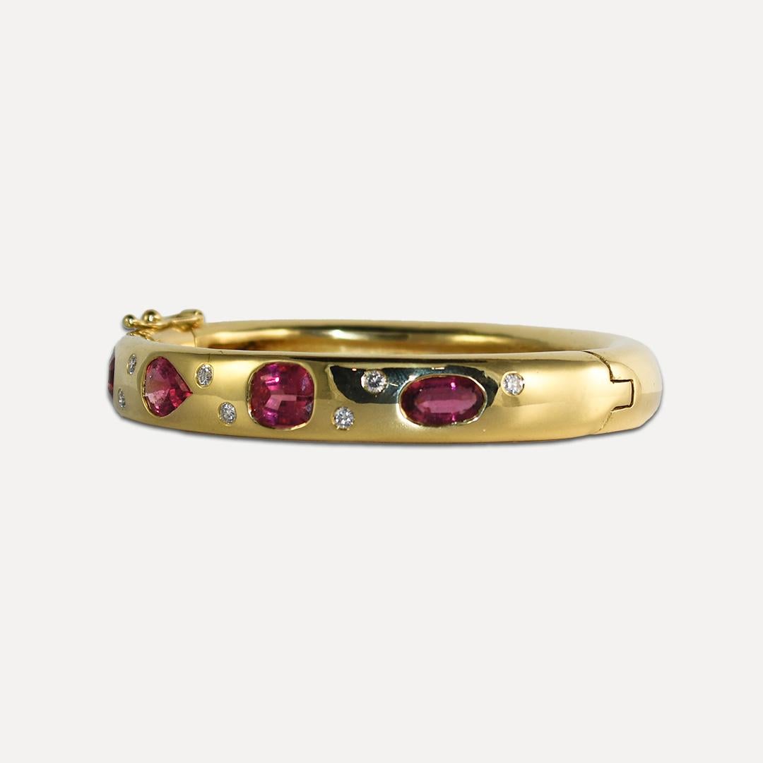 Armband aus 18 Karat Gelbgold mit rosa Turmalin und Diamanten im Angebot 1