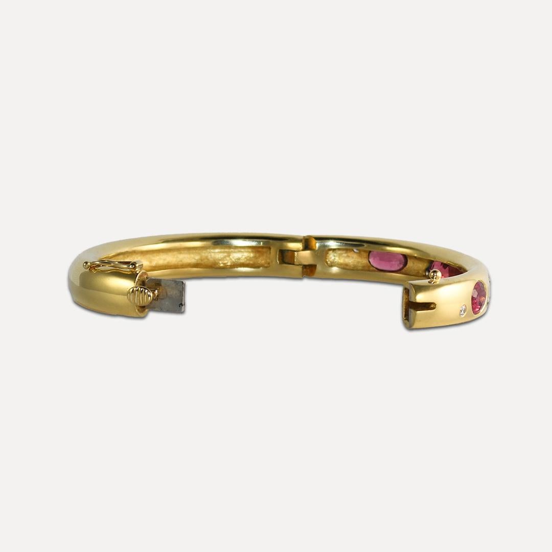 Armband aus 18 Karat Gelbgold mit rosa Turmalin und Diamanten im Angebot 2