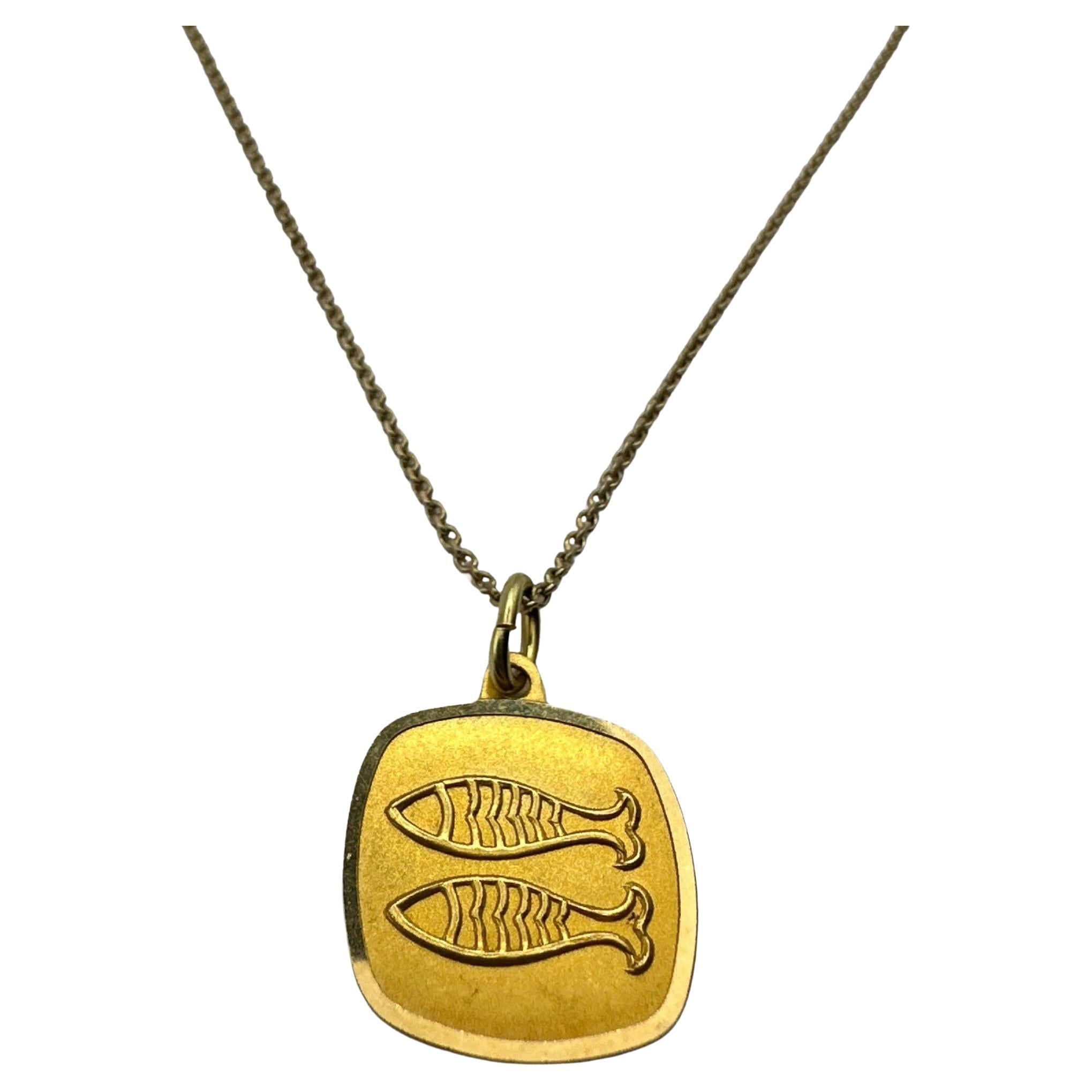 18k Yellow Gold Pisces Pendant with 14k Chain