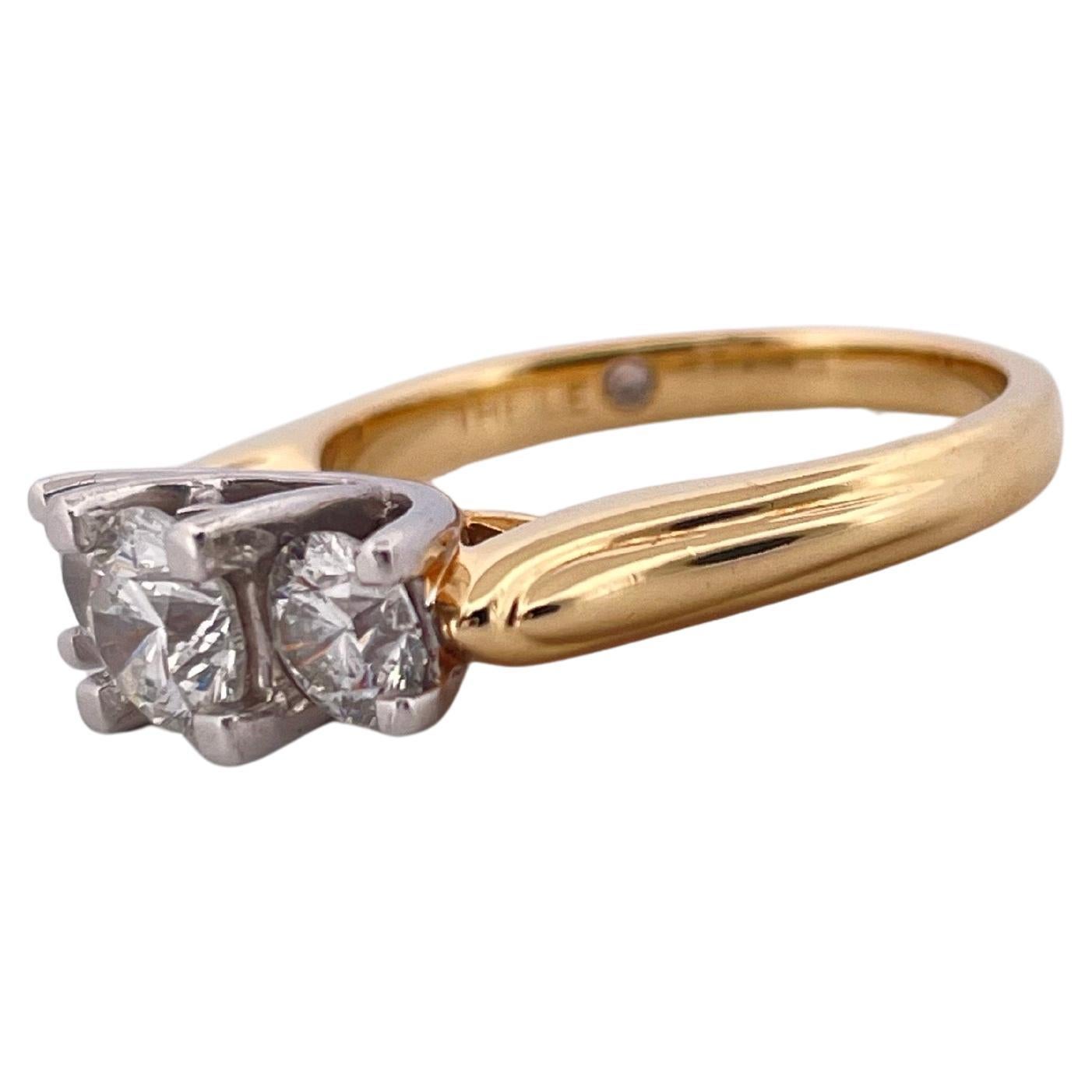 Contemporain Bague à trois pierres en or jaune 18k et platine 1,49ctw G-H SI1 Diamond en vente
