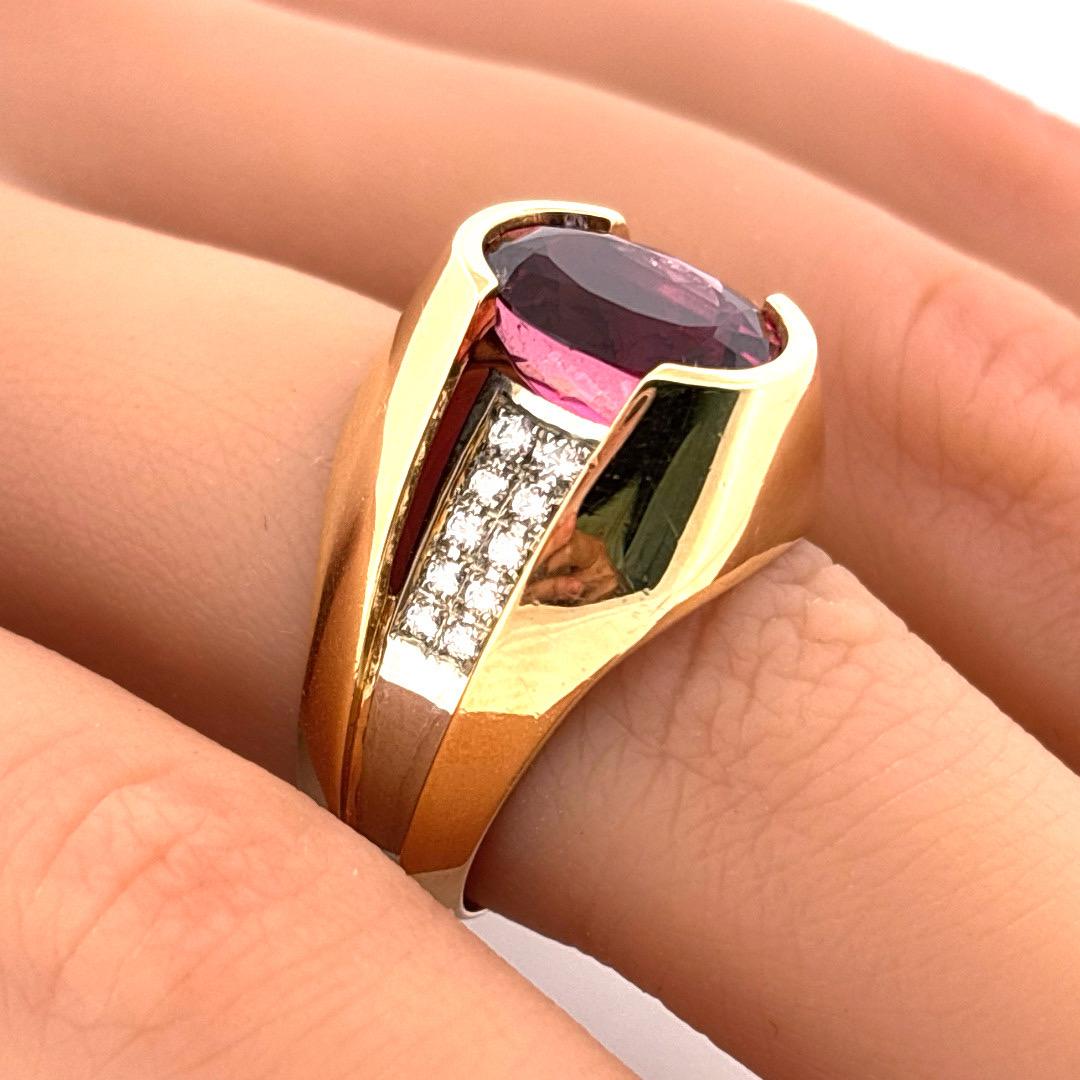 Anello in oro giallo 18 carati e platino con Morganite rosa da 3,50 carati e diamante da 0,20 carati in vendita 1
