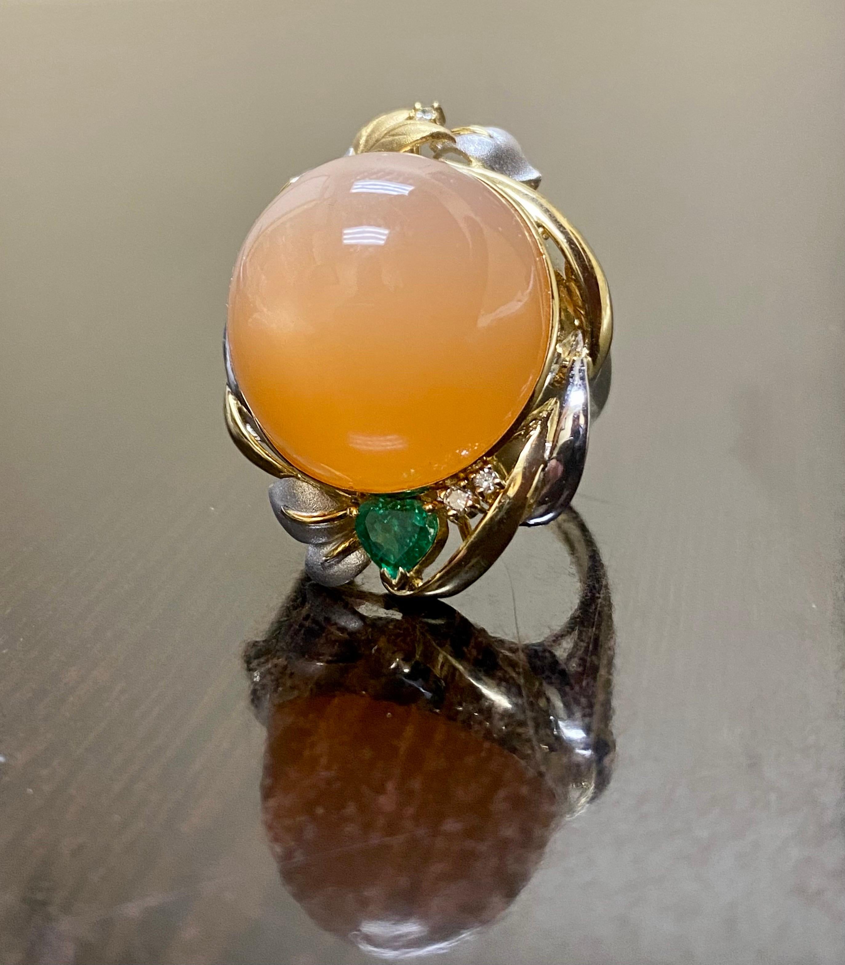 18K Yellow Gold Platinum 53.66 Carat Cat's Eye Pink Moonstone Cocktail Ring For Sale 2