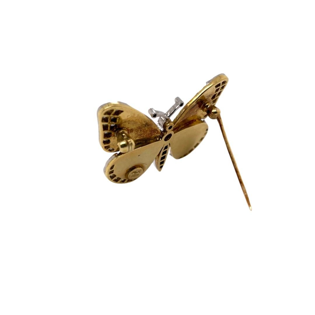Schmetterlingsbrosche aus 18 Karat Gelbgold & Platin mit Diamanten und Emaille (Romantik) im Angebot